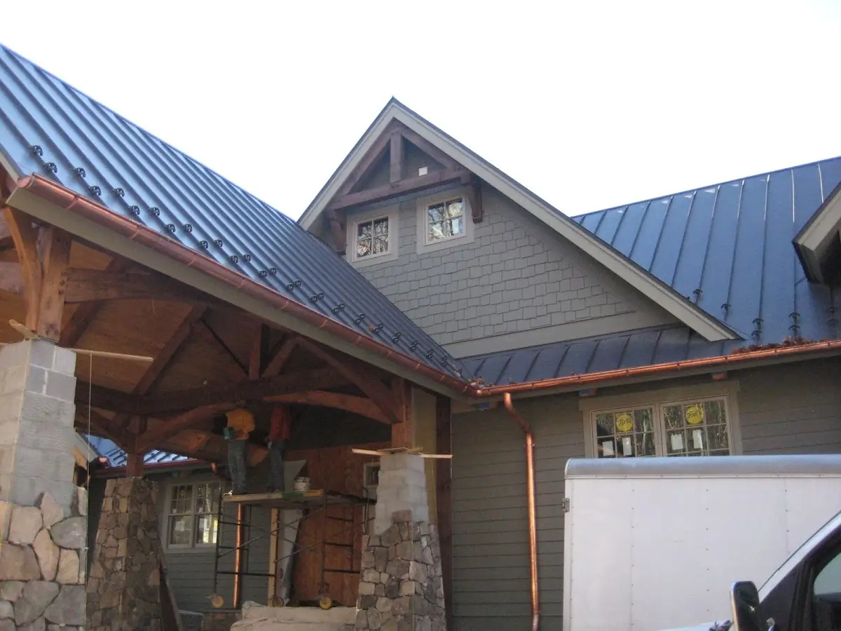 Craftsman Roofing team delivering quality roofing work in Grand Rapids